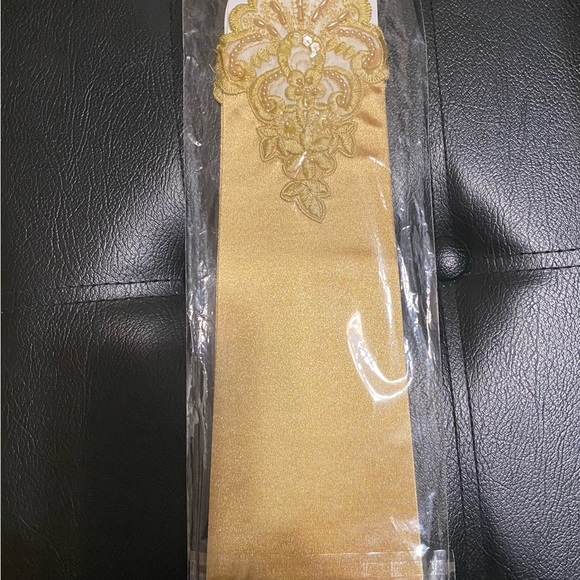 Wedding Gold Formal Below elbow fingerless long gloves.Opened not used.Elegant! - Picture 6 of 7